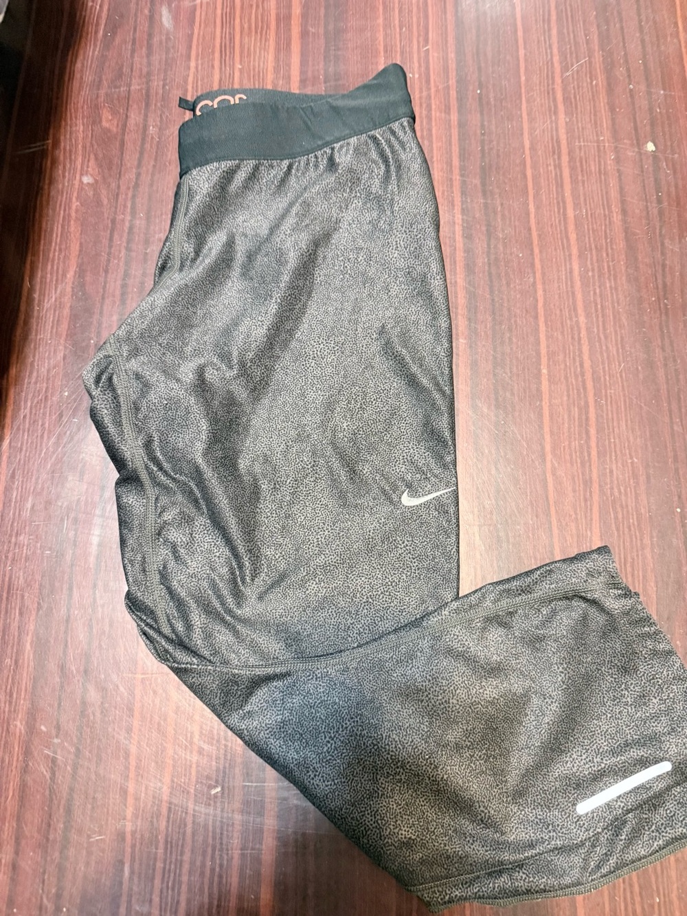 Nike Black & Gray Athletic Leggings